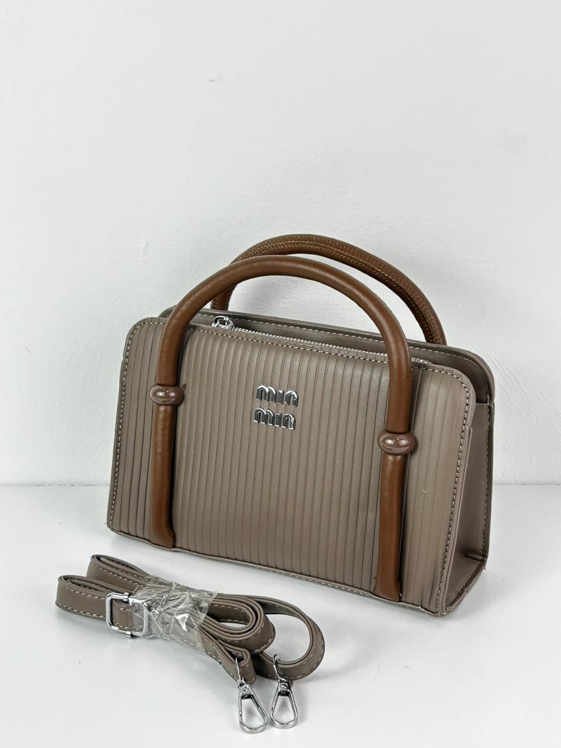 SAC268089
