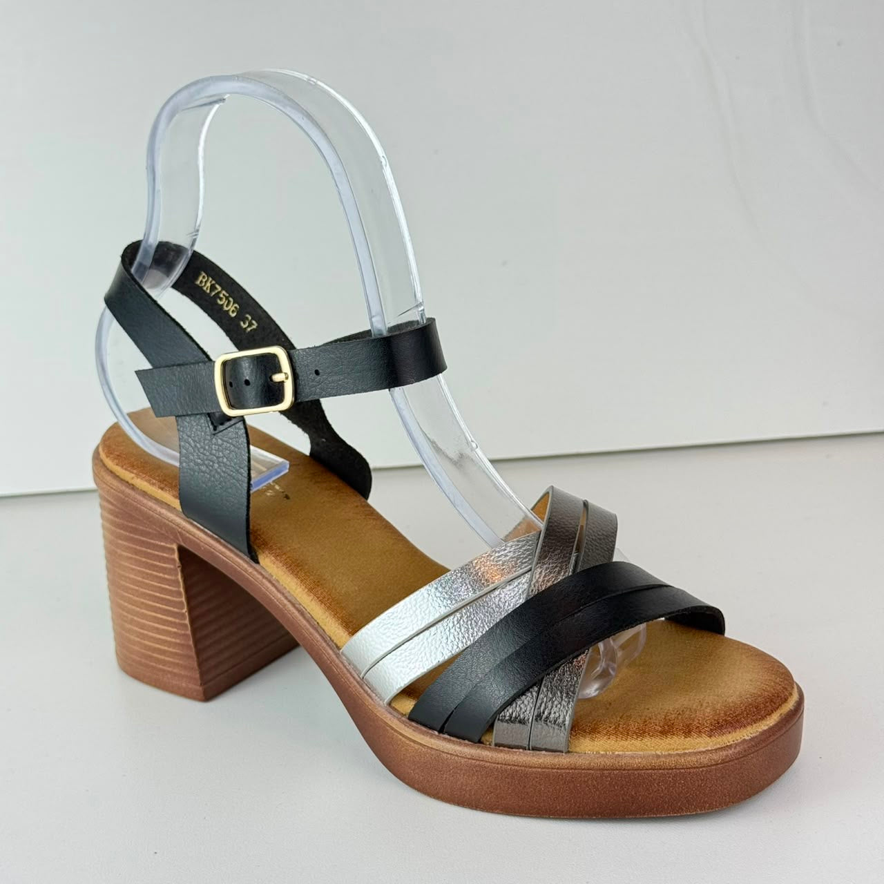 SN26BK7506