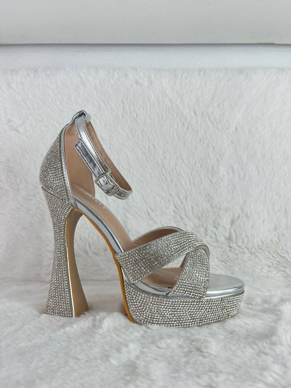R26599-3