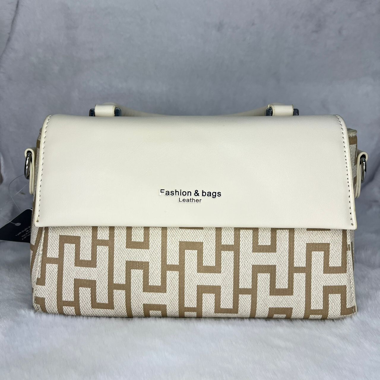 sac261575-9